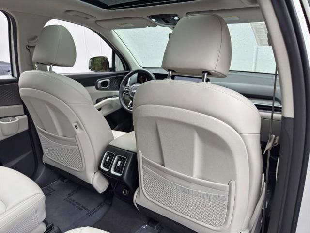 2025 Kia Sorento Hybrid EX
