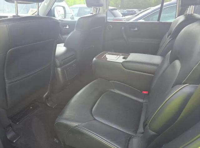 2017 INFINITI QX80 Base