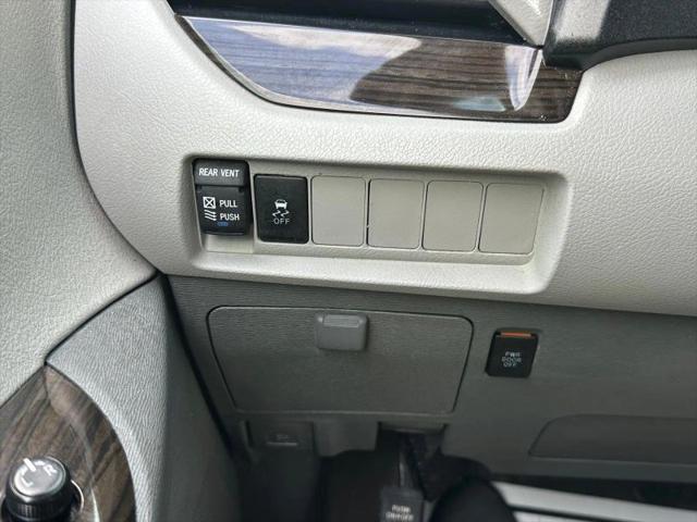 2019 Toyota Sienna XLE 8 Passenger