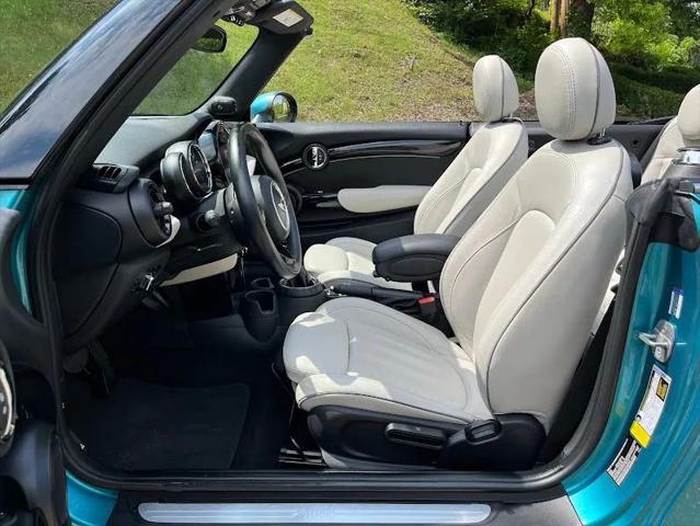 2016 MINI Convertible Cooper