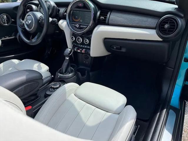 2016 MINI Convertible Cooper