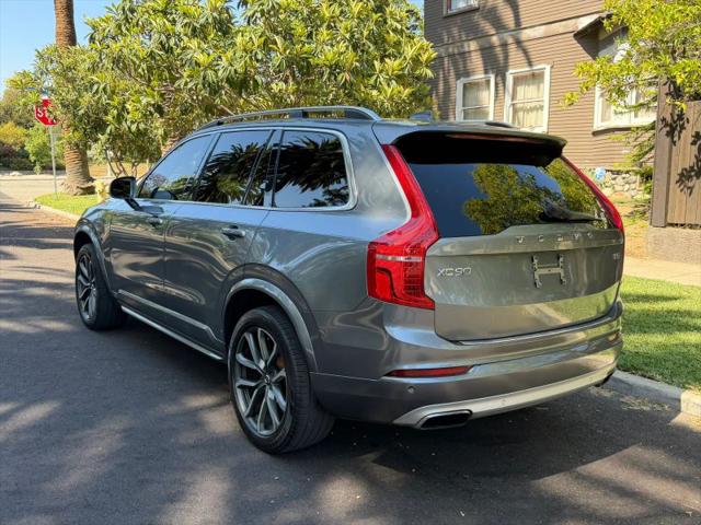 2017 Volvo XC90 T5 Momentum