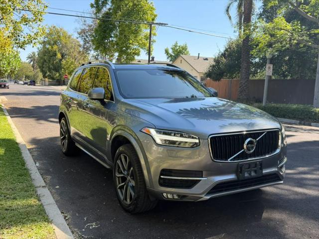 2017 Volvo XC90 T5 Momentum