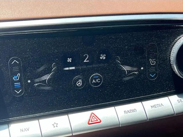 2022 Genesis GV70 2.5T AWD