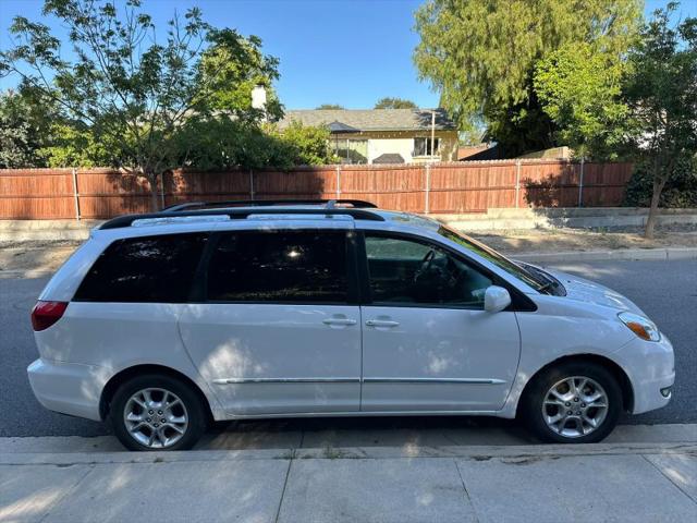 2005 Toyota Sienna XLE Limited