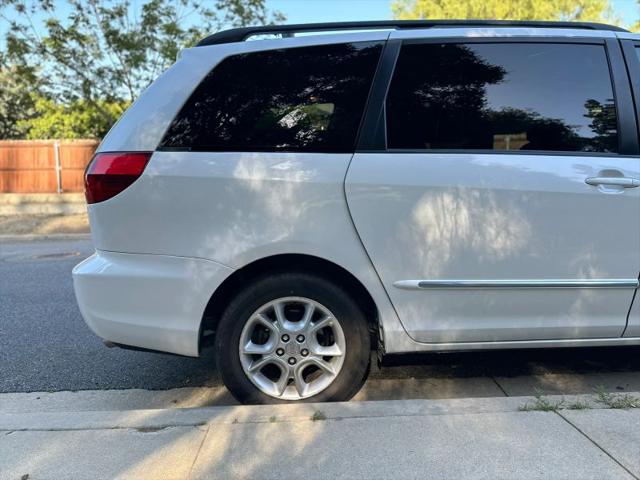 2005 Toyota Sienna XLE Limited
