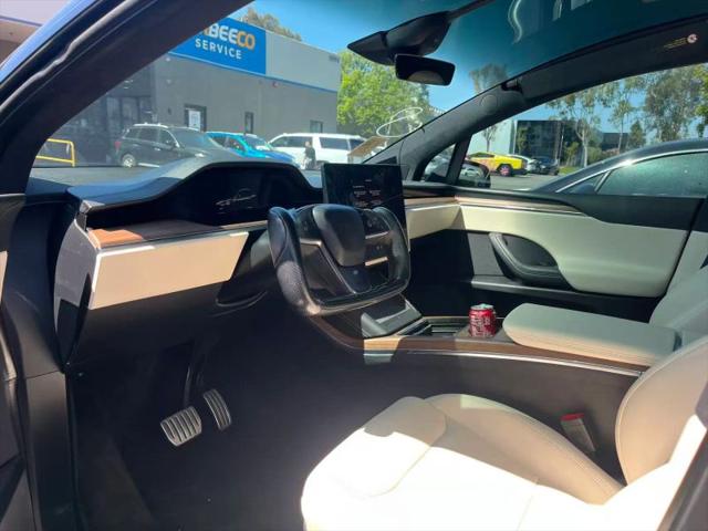 2023 Tesla Model X Standard Range