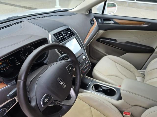 2017 Lincoln MKC Select