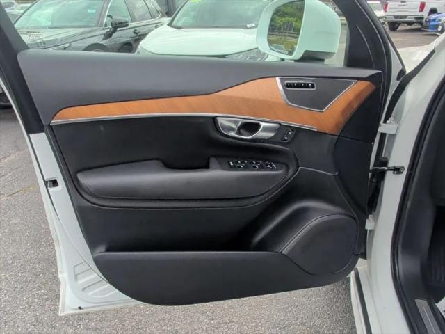 2021 Volvo XC90 Recharge T8 Inscription Expression 7 Passenger