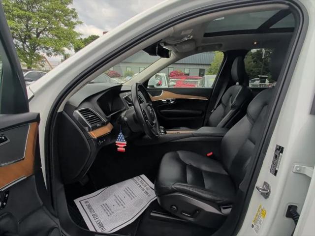 2021 Volvo XC90 Recharge T8 Inscription Expression 7 Passenger