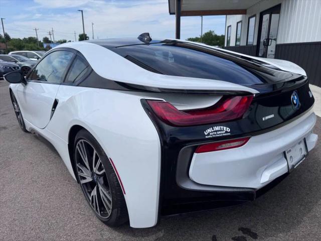 2016 BMW i8 Base