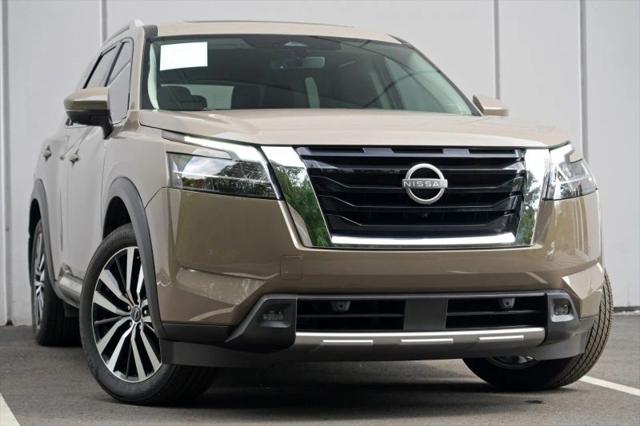 2024 Nissan Pathfinder Platinum FWD