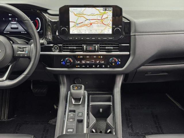 2024 Nissan Pathfinder Platinum FWD