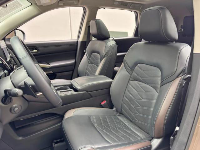 2024 Nissan Pathfinder Platinum FWD