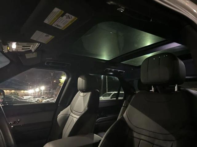 2025 Land Rover Range Rover Sport P360 SE