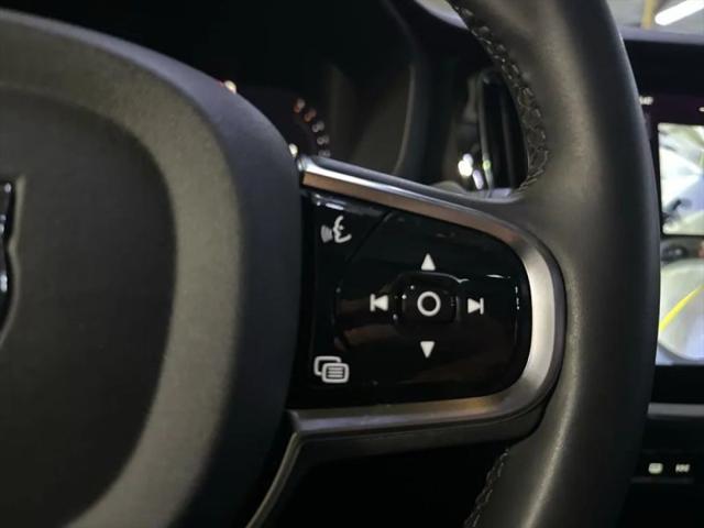 2024 Volvo S60 B5 Plus Dark Theme