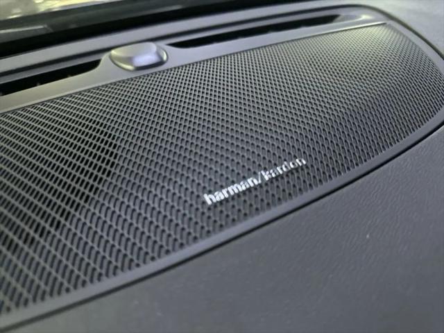 2024 Volvo S60 B5 Plus Dark Theme
