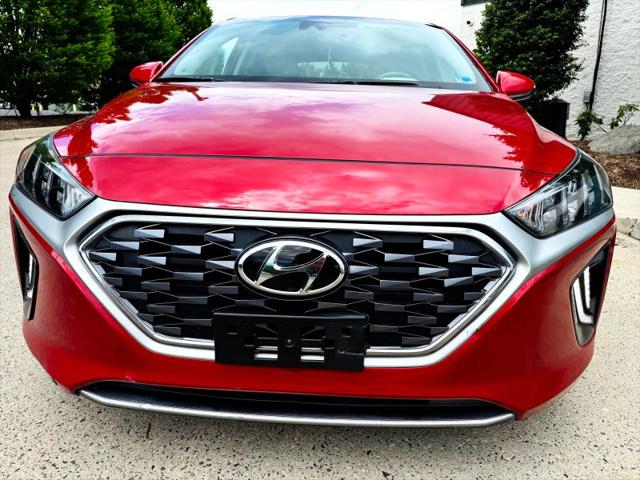 2020 Hyundai IONIQ Hybrid SEL