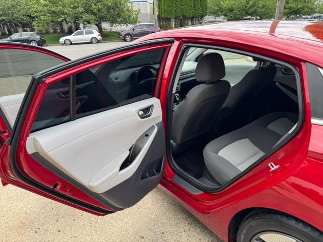 2020 Hyundai IONIQ Hybrid SEL