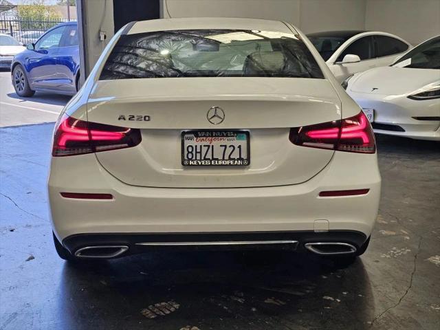 2019 Mercedes-Benz A 220 A 220