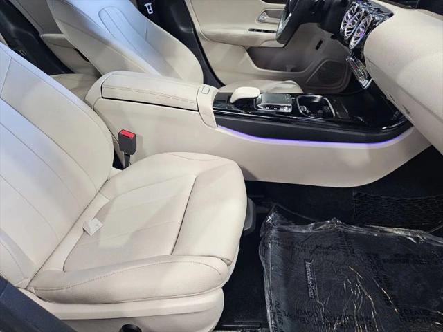 2019 Mercedes-Benz A 220 A 220
