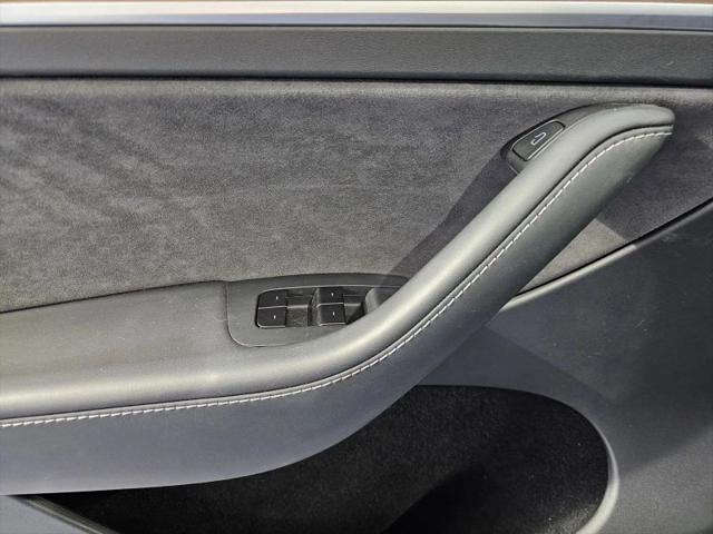 2025 Tesla Model Y Long Range Dual Motor All-Wheel Drive
