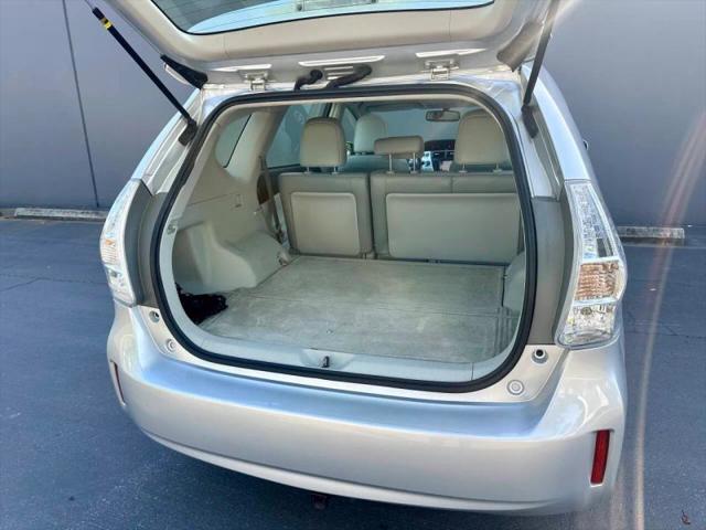 2012 Toyota Prius v Two