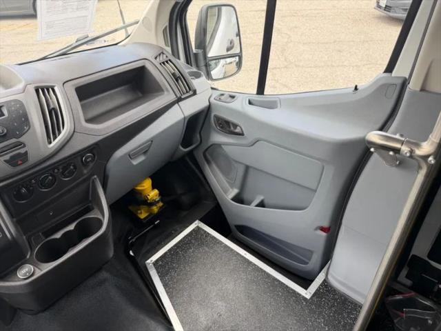 2017 Ford Transit Medium Roof w/Sliding Side Door w/LWB