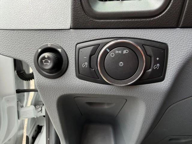 2017 Ford Transit Medium Roof w/Sliding Side Door w/LWB