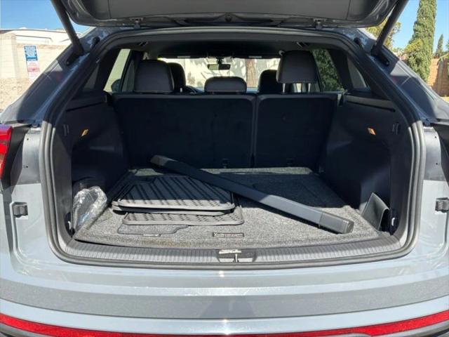 2023 Volkswagen Atlas Cross Sport 3.6L V6 SE w/Technology