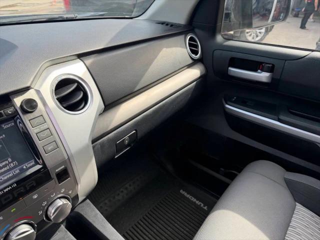 2017 Toyota Tundra SR5 4.6L V8