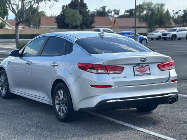 2019 Kia Optima LX