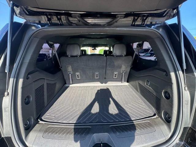 2022 Chevrolet Suburban 2WD LS