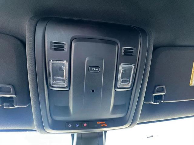 2022 Chevrolet Suburban 2WD LS