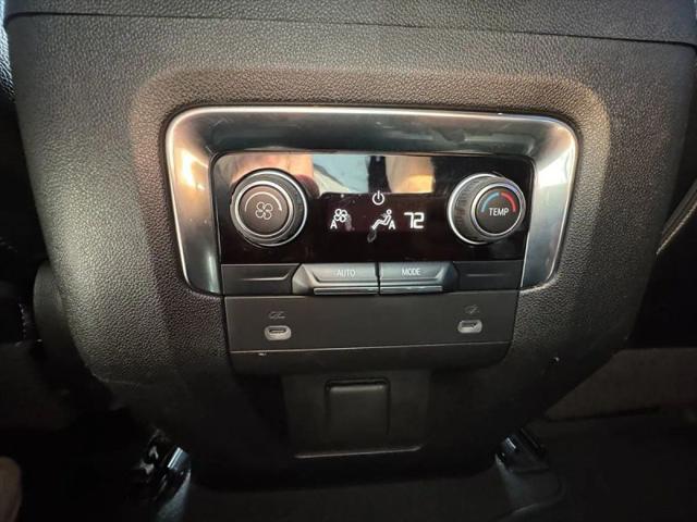 2022 Chevrolet Suburban 2WD LS