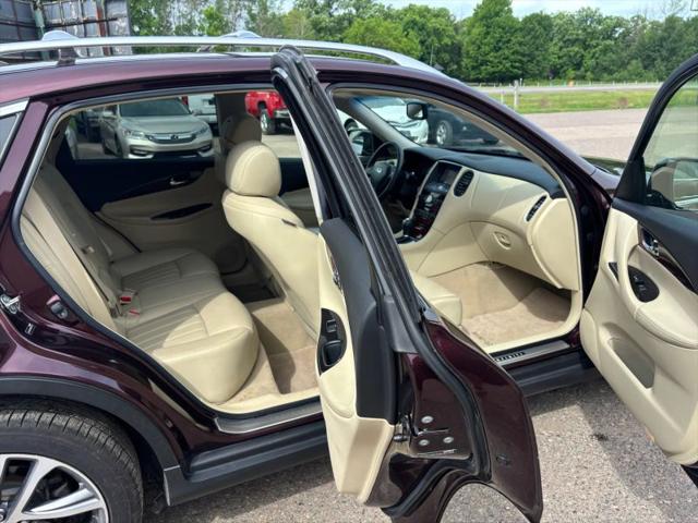 2016 INFINITI QX50 Base