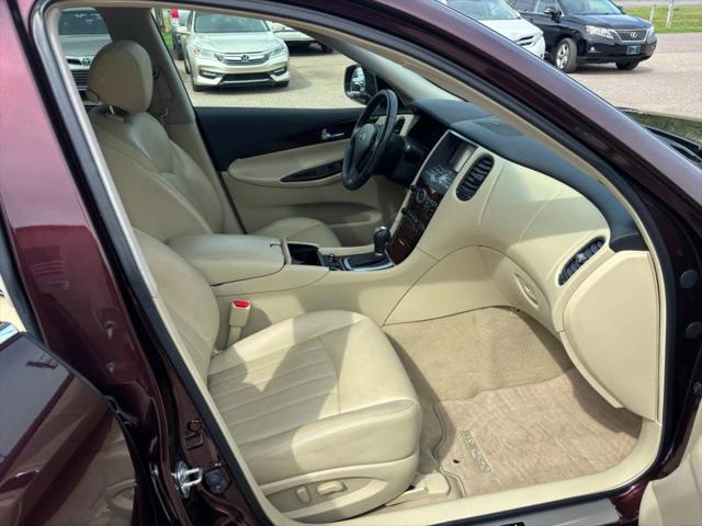 2016 INFINITI QX50 Base