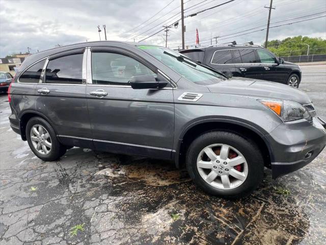 2011 Honda CR-V SE for sale in Manchester, NH
