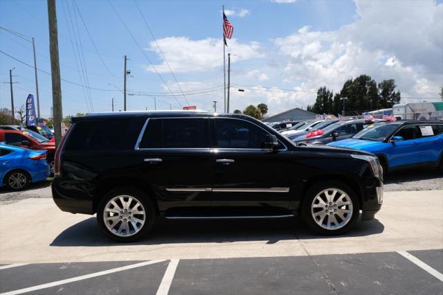 2016 Cadillac Escalade Luxury Collection