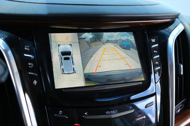2016 Cadillac Escalade Luxury Collection