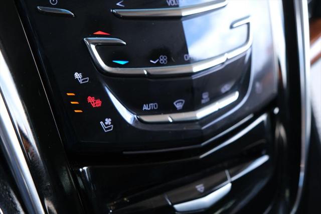 2016 Cadillac Escalade Luxury Collection