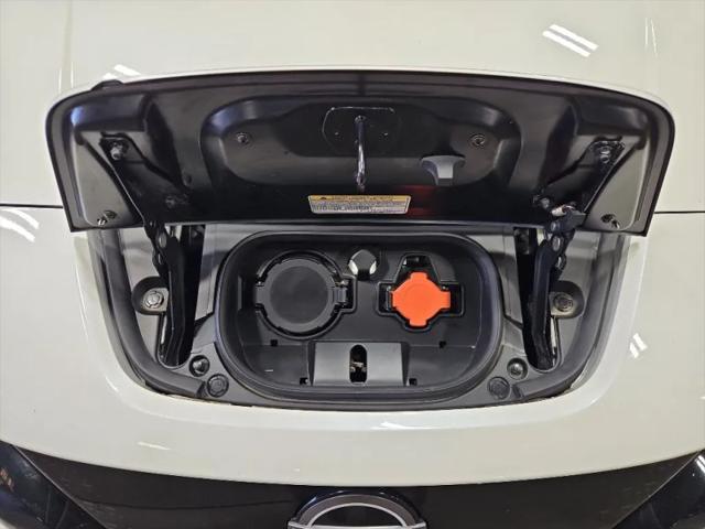 2024 Nissan LEAF SV PLUS