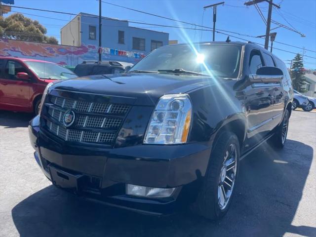 2013 Cadillac Escalade ESV Premium