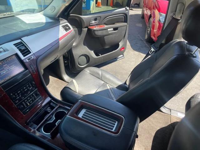 2013 Cadillac Escalade ESV Premium