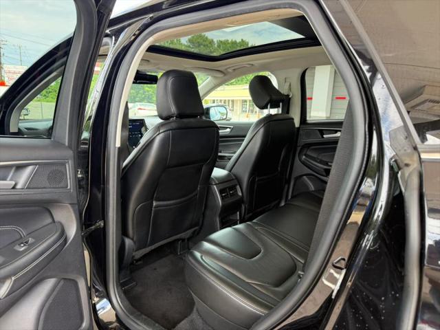 2021 Ford Edge Titanium