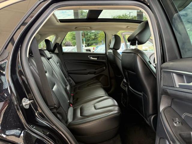 2021 Ford Edge Titanium