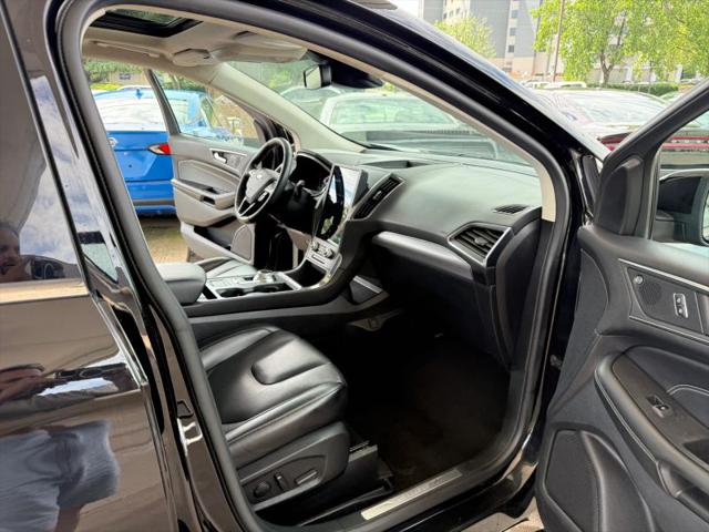 2021 Ford Edge Titanium