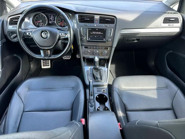2017 Volkswagen Golf Alltrack TSI S