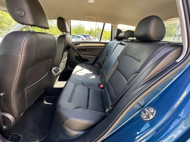 2017 Volkswagen Golf Alltrack TSI S