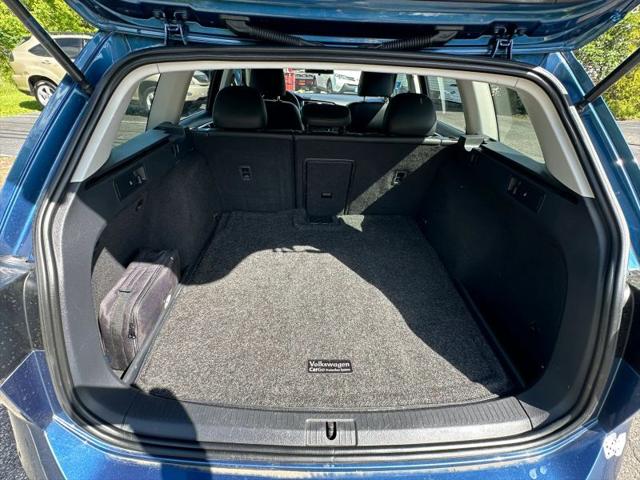2017 Volkswagen Golf Alltrack TSI S